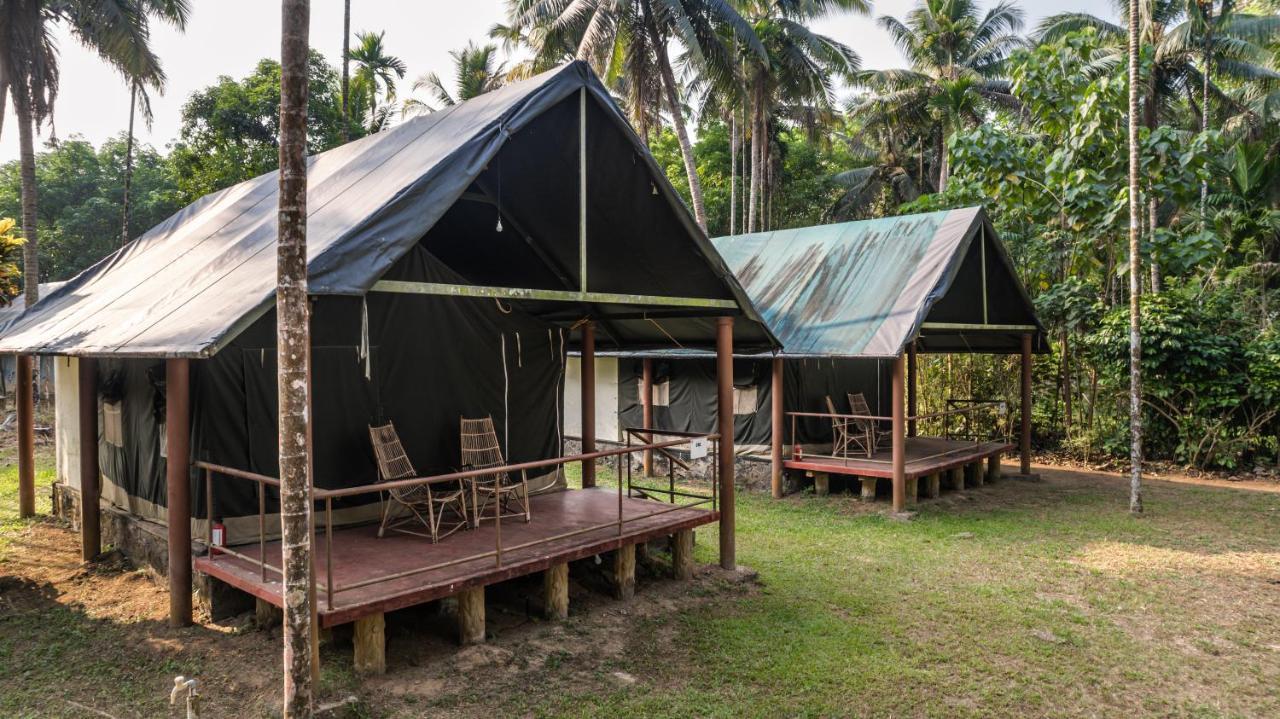 Amritara Riverside Camp Thattakad Exterior photo